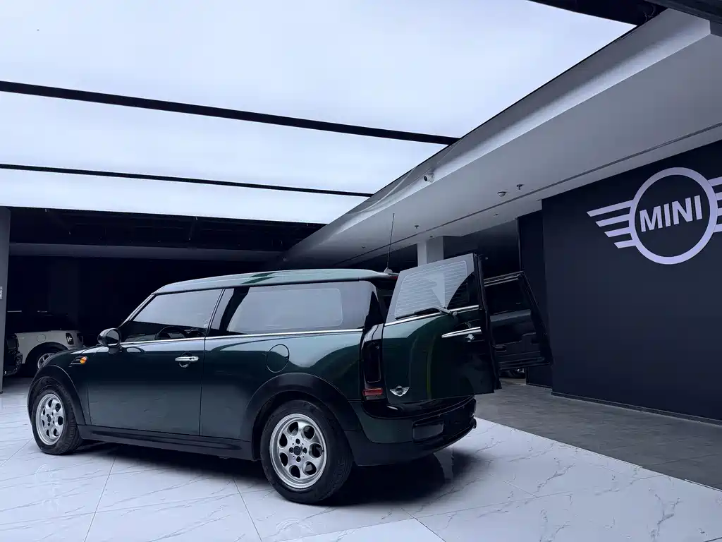 MINI Clubman 2014