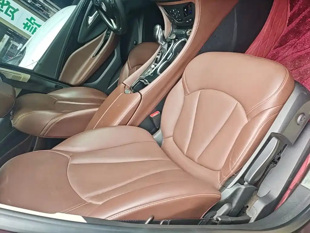 Buick Envision Plus 2018 — фото 25