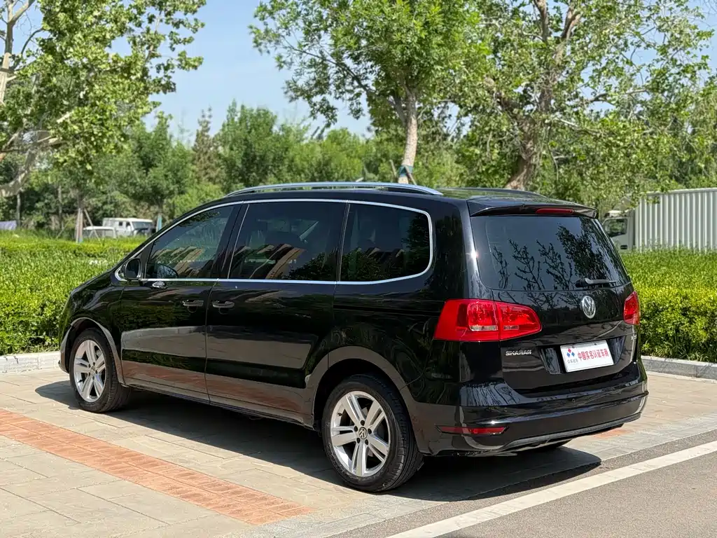 Volkswagen Sharan 2016 — фото 19