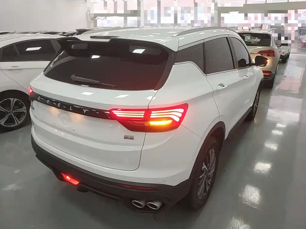 Geely Binyue 2021