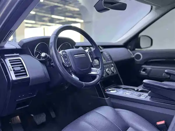Land Rover Discovery 2017