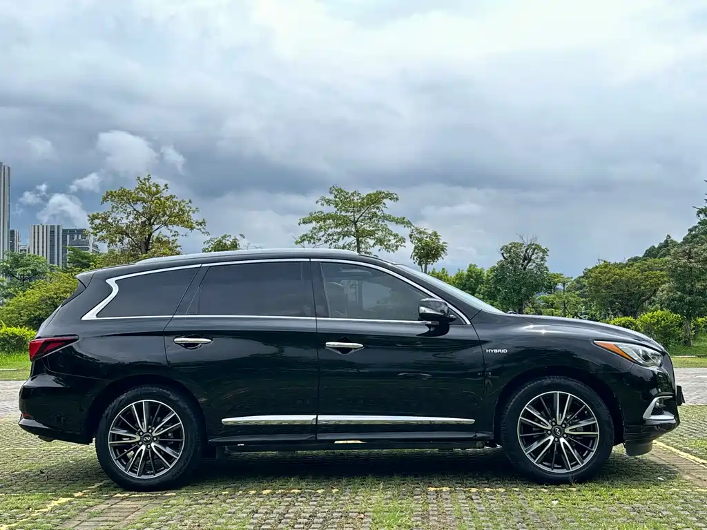 Infiniti QX60 2017 — фото 23