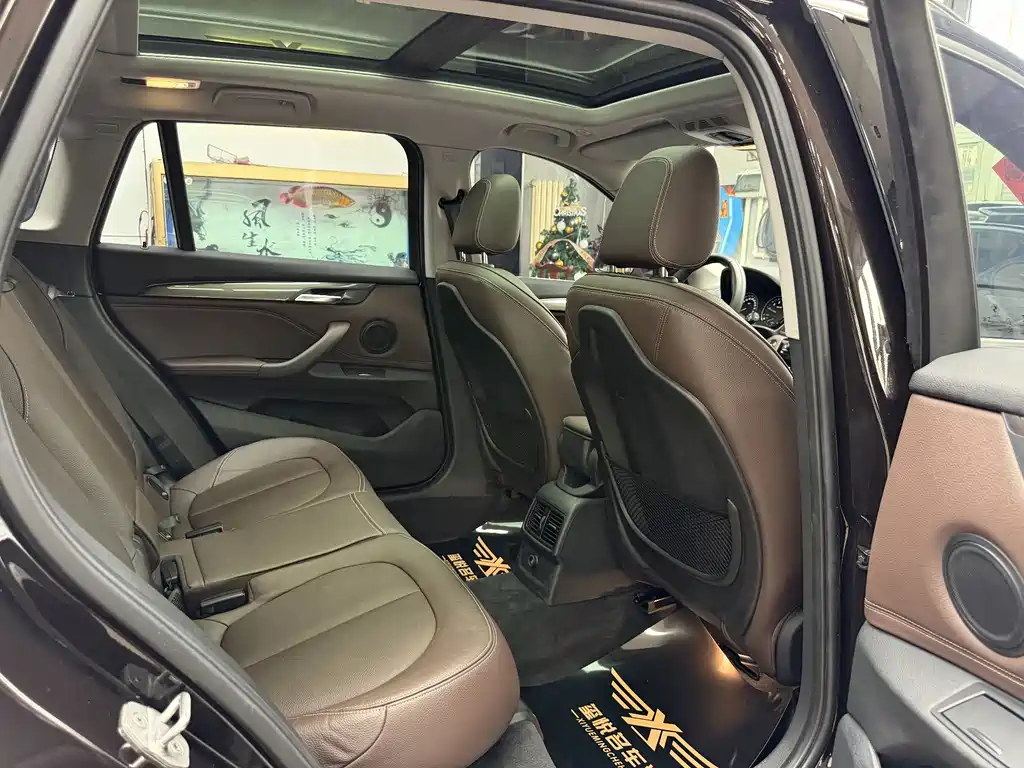 BMW X1 2018 — фото 16