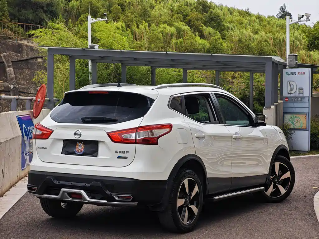 Nissan Qashqai 2017 — фото 4