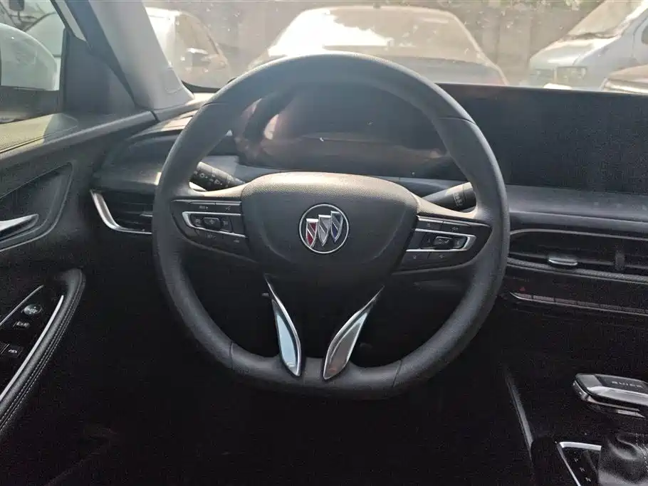 Buick Verano 2023 — фото 15