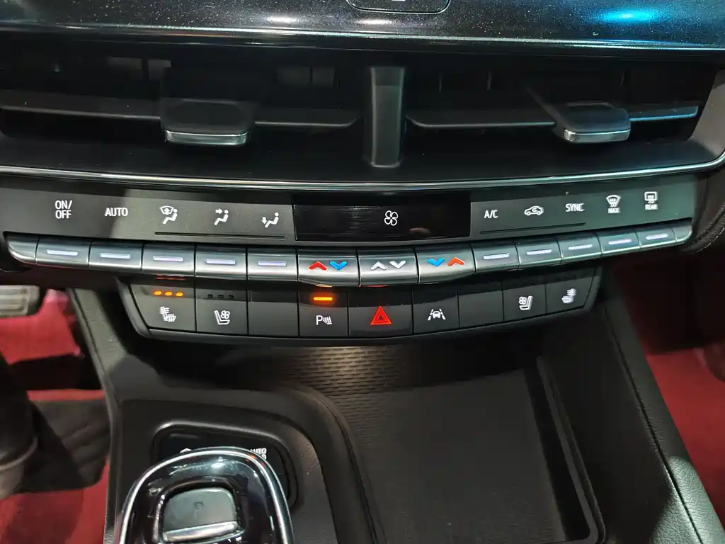 Cadillac CT5 2023 — фото 13