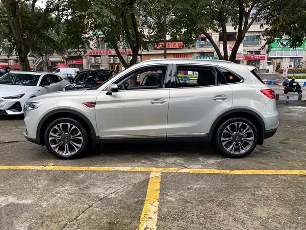 Hongqi HS5 2019