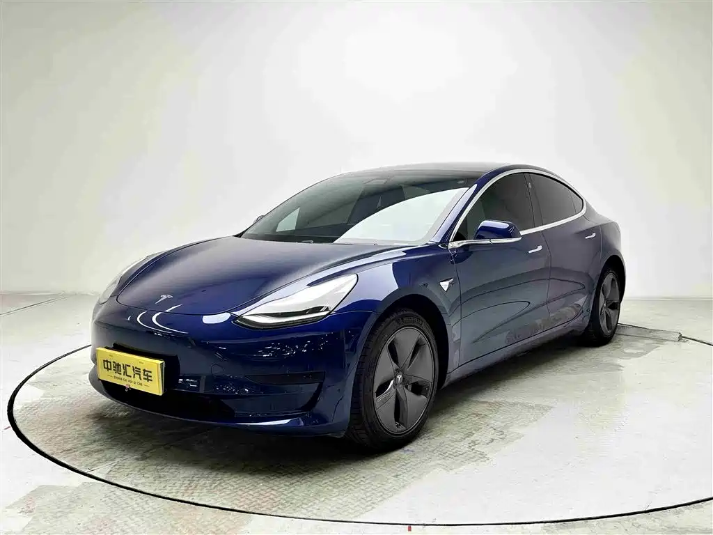 Tesla Model 3 2020 — фото 1