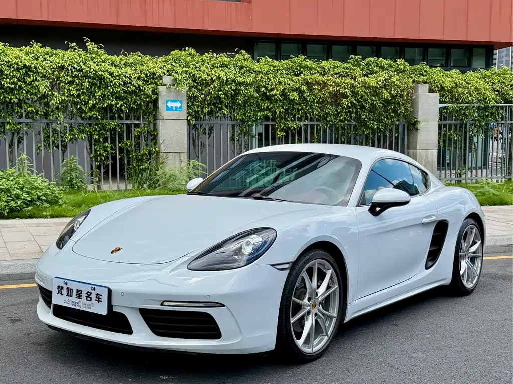 Porsche 718 2021 — фото 1