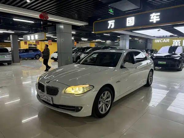 BMW 5 Series 2012
