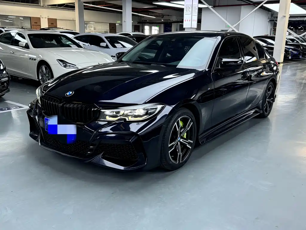 BMW 3 Series 2021 — фото 1