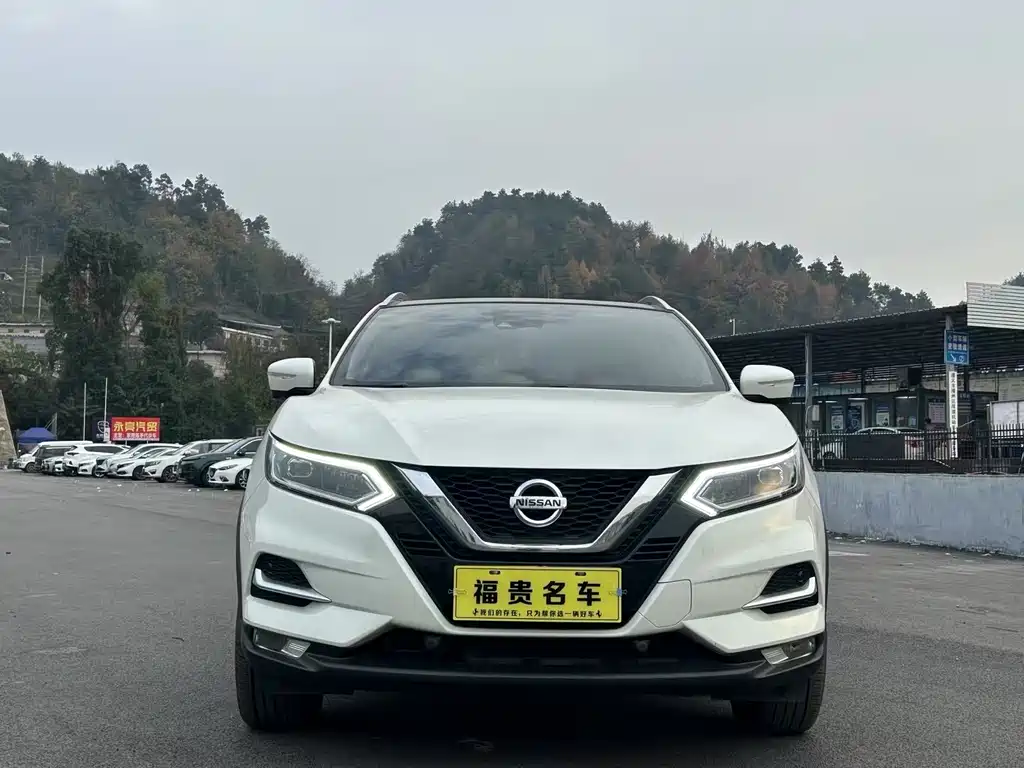 Nissan Qashqai 2023 — фото 2