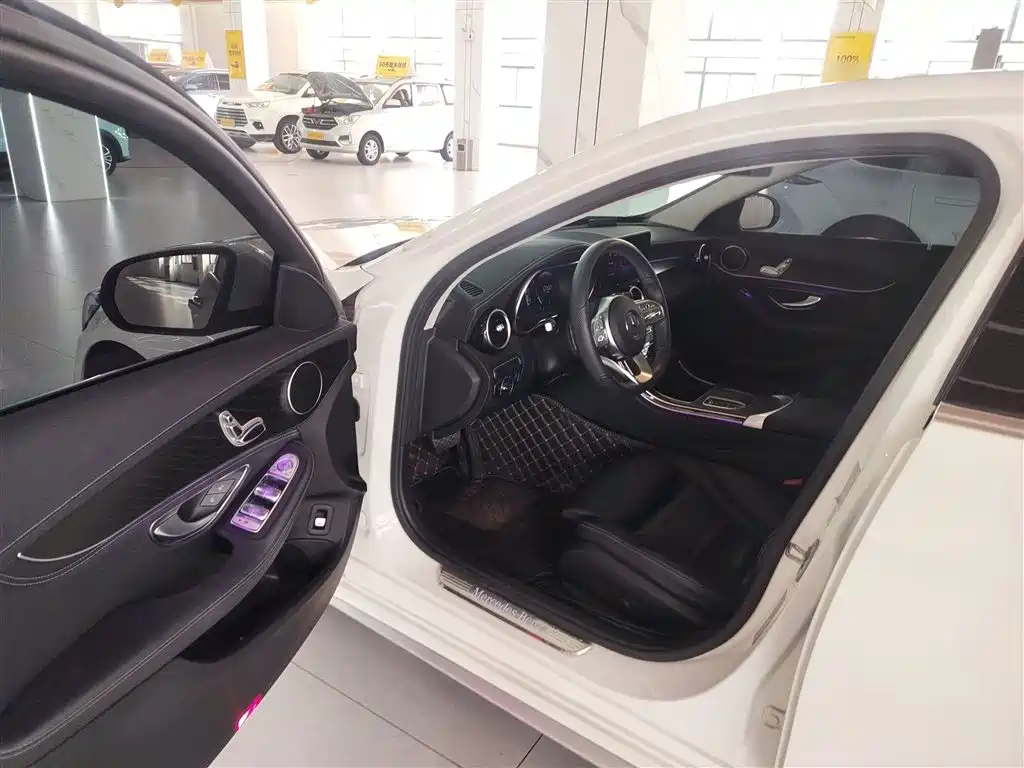 Mercedes-Benz C-Class 2020 — фото 12