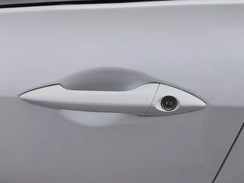 Changan Eado XT 2014 — фото 18