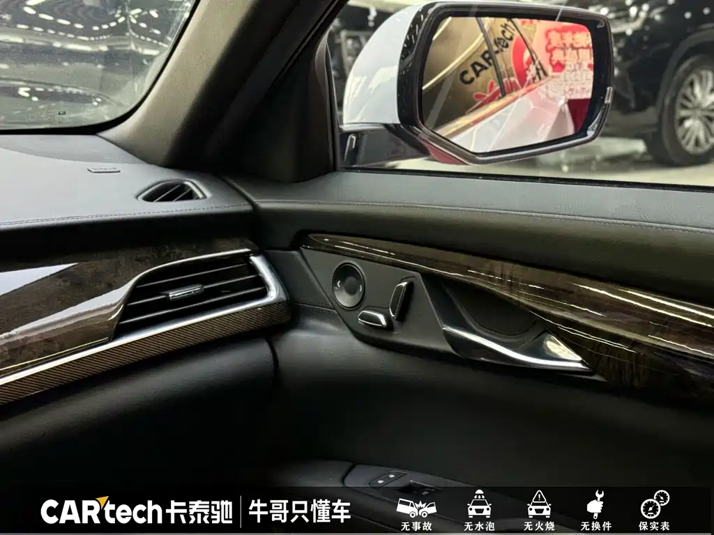 Cadillac CT6 2023 — фото 15