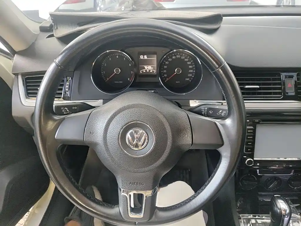 Volkswagen Bora 2015