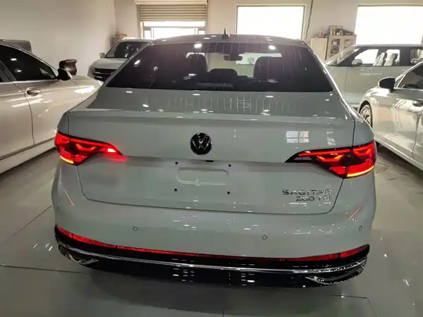Volkswagen Sagitar 2023