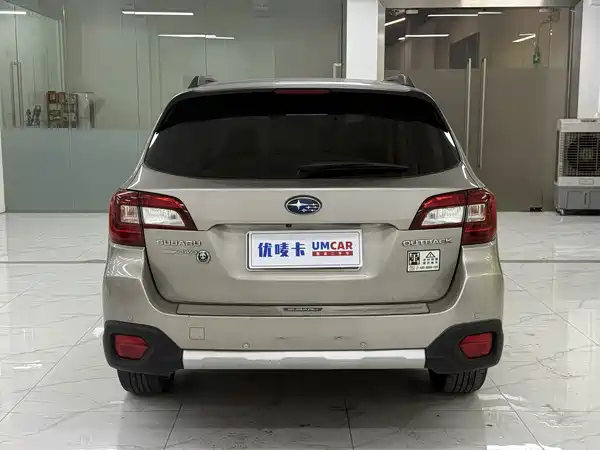 Subaru Outback 2018