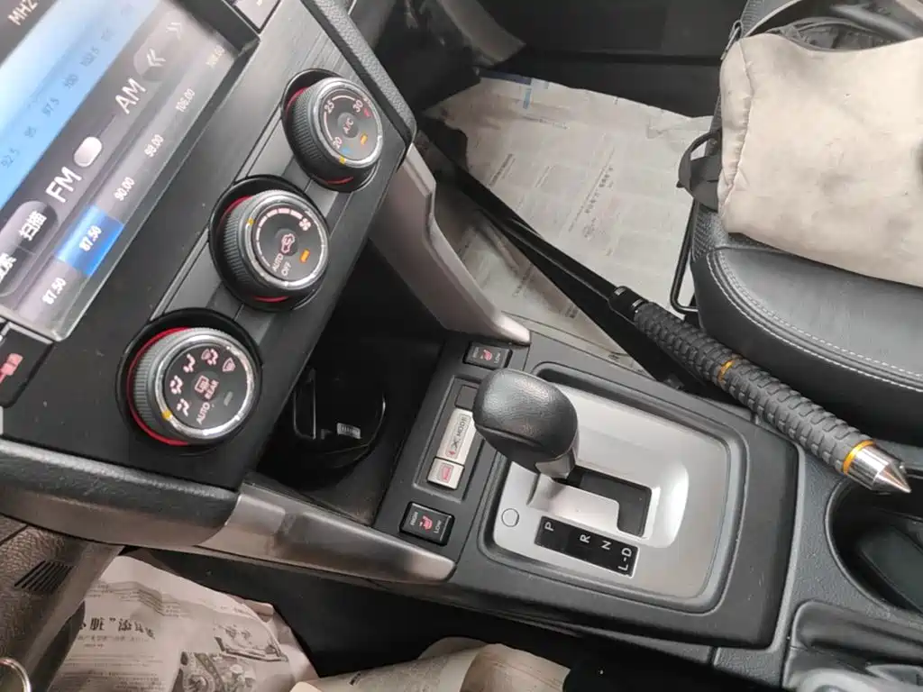 Subaru Forester 2014 — фото 14