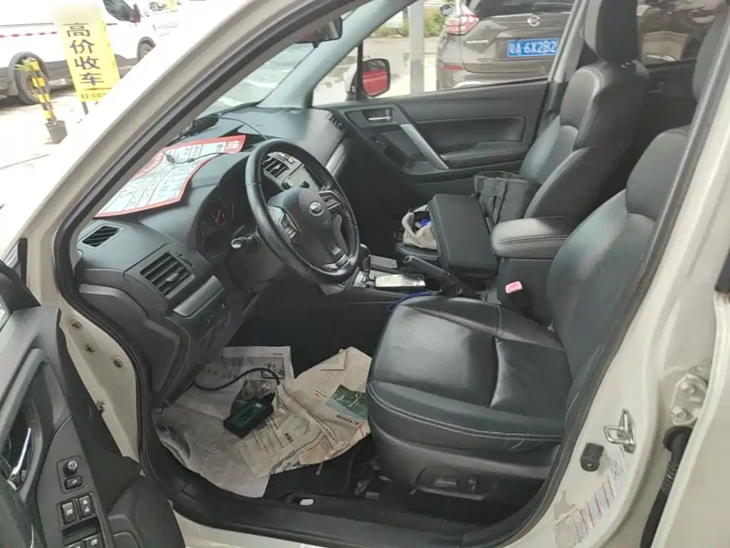 Subaru Forester 2014 — фото 15