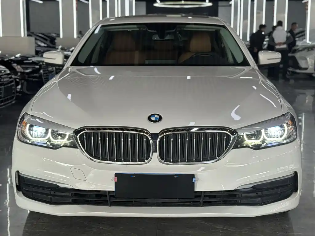 BMW 5 Series 2020