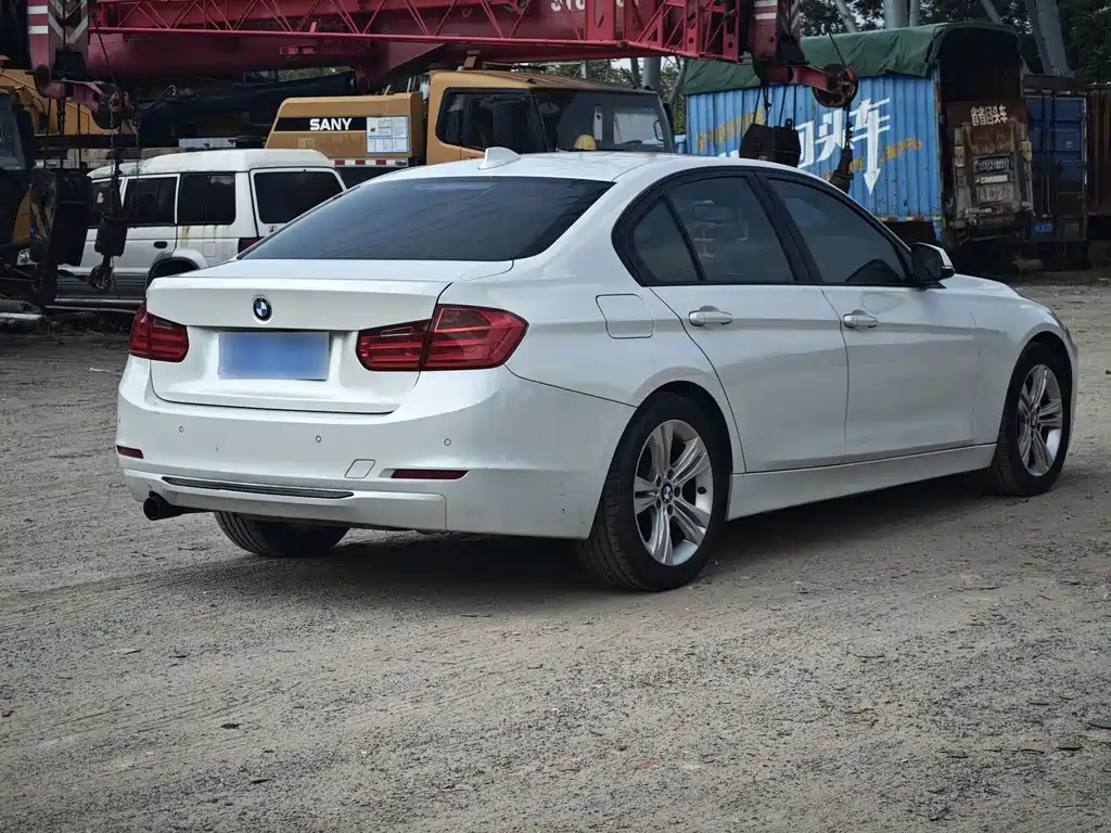 BMW 3 Series 2013