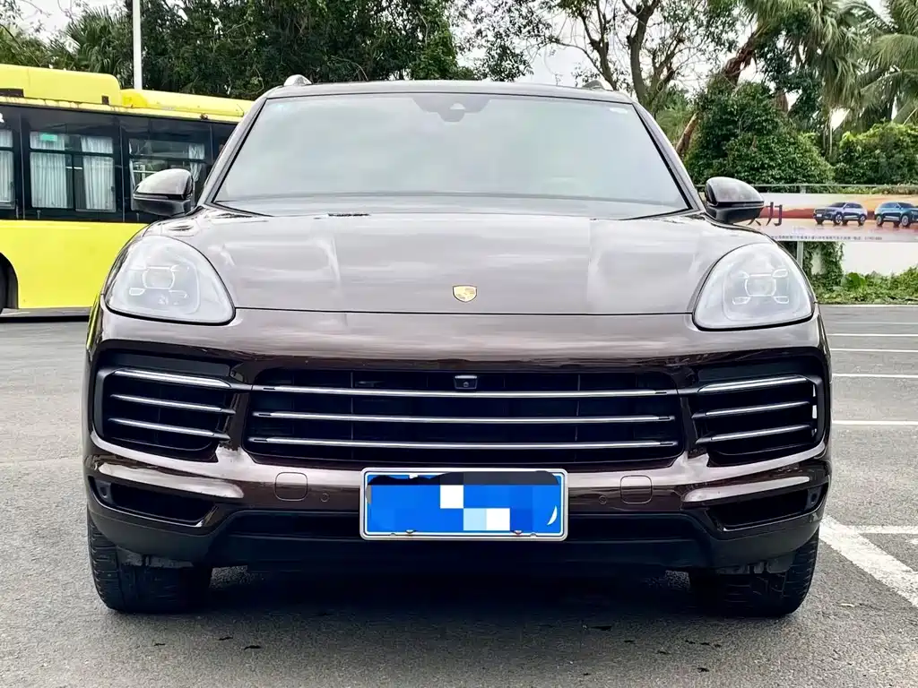Porsche Cayenne 2019 — фото 2