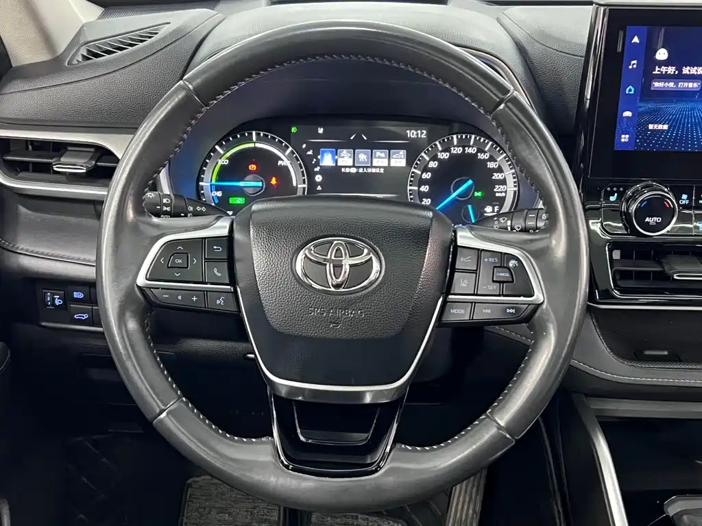 Toyota Highlander 2022 — фото 19