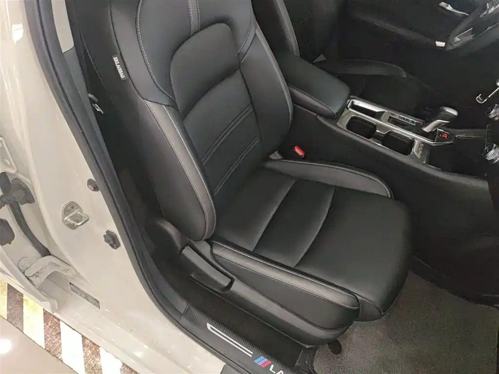 Nissan Sylphy 2021 — фото 25