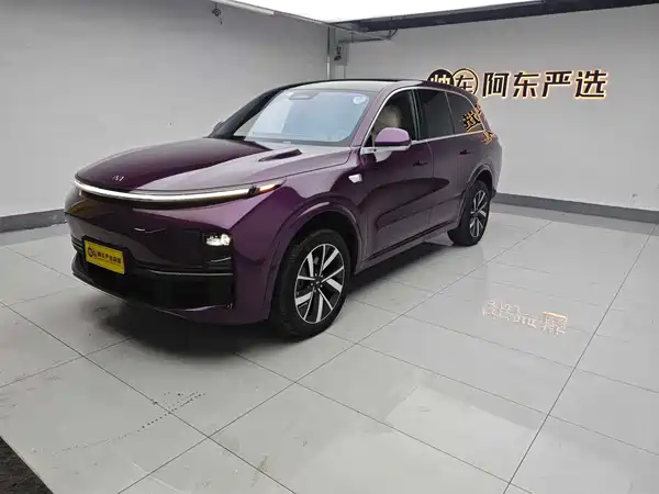 Li Auto L8 2023