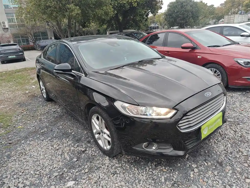 Ford Mondeo 2015 — фото 4