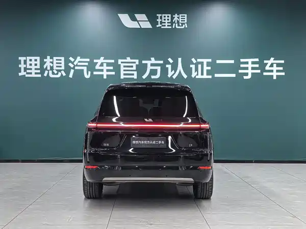 Li Auto L9 2025