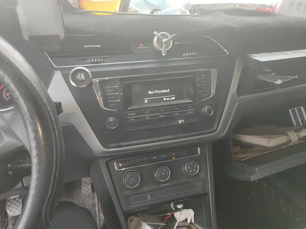 Volkswagen Touran 2016