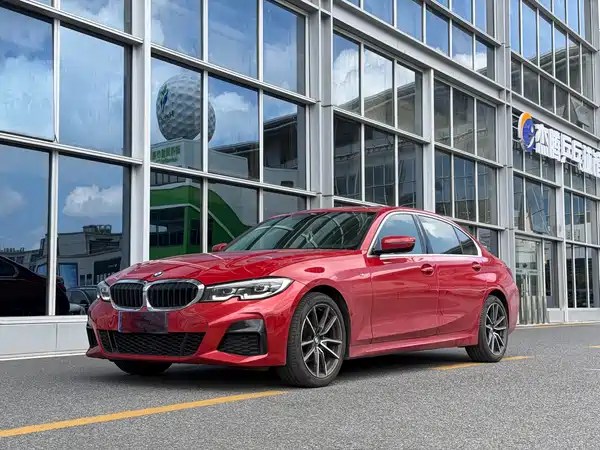 BMW 3 Series 2021