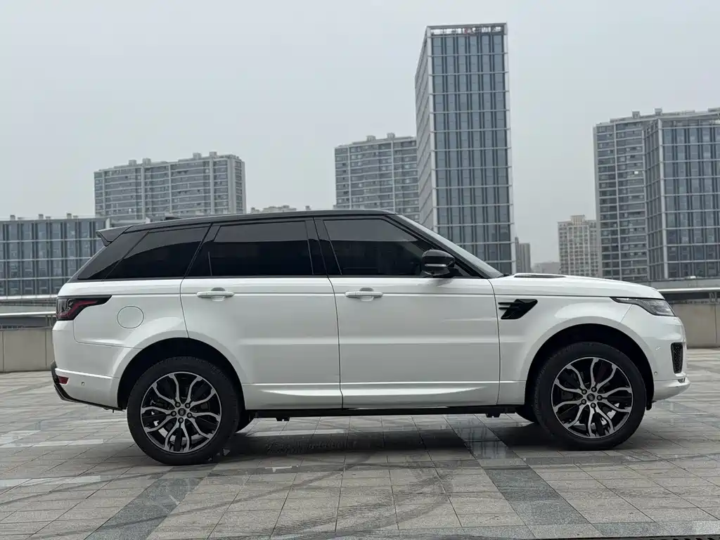 Land Rover Sport 2022 — фото 4