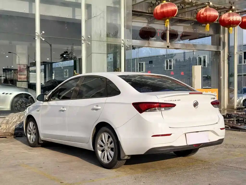 Buick Excelle GT 2020 — фото 15