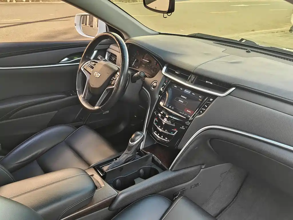 Cadillac XTS 2020 — фото 13