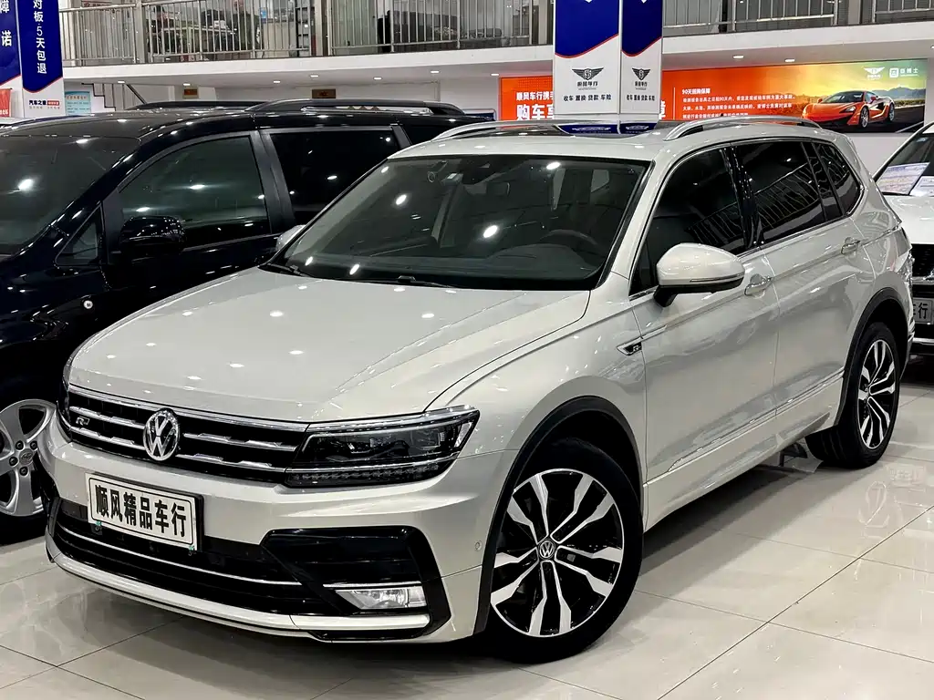 Volkswagen Tiguan L 2019 — фото 3
