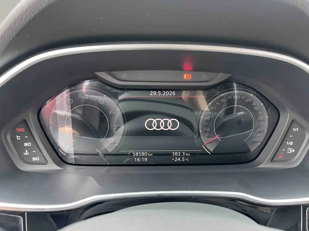 Audi Q3 2022 — фото 13