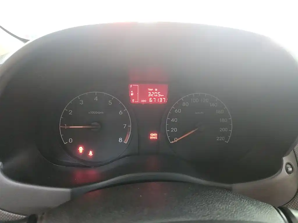 Hyundai Verna 2014 — фото 12