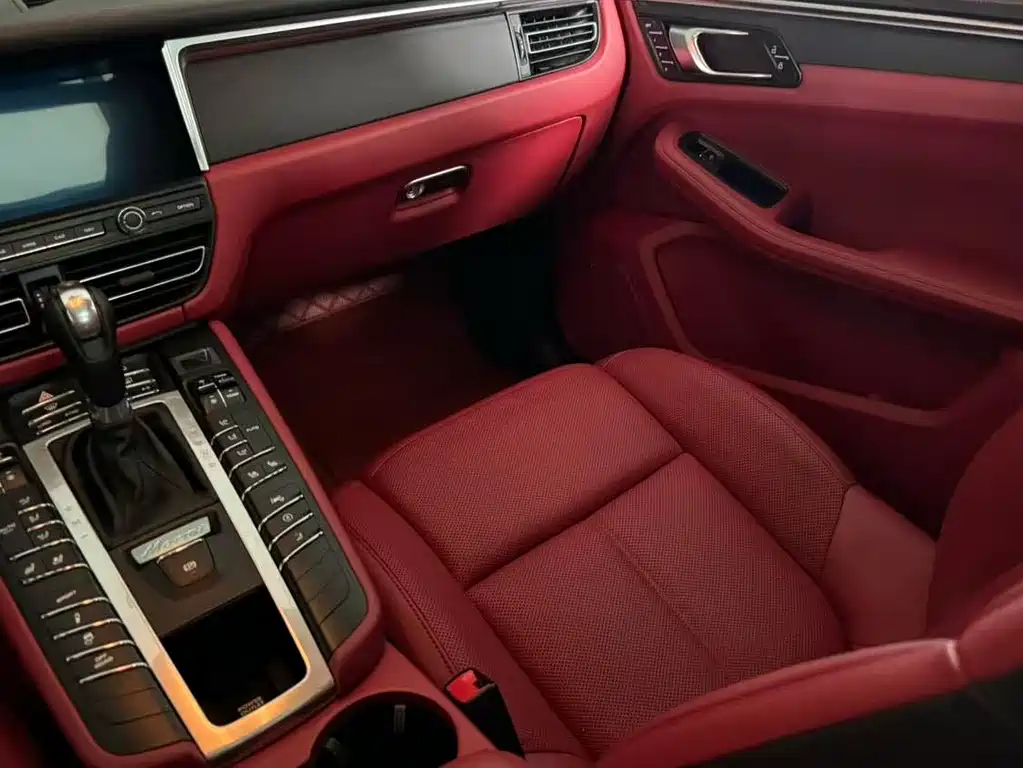 Porsche Macan 2021 — фото 14