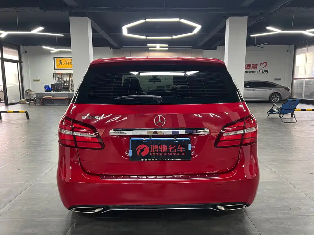 Mercedes-Benz B-Class 2016 — фото 11