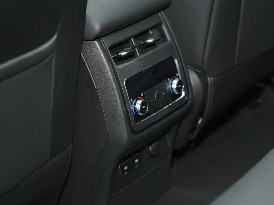 Haval H9 2025 — фото 11