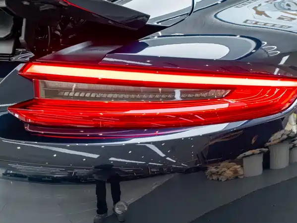 Porsche 911 2019