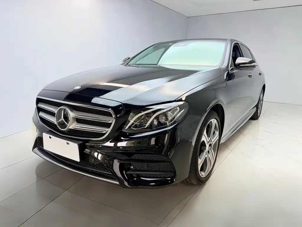 Mercedes-Benz E-Class 2017 — фото 1