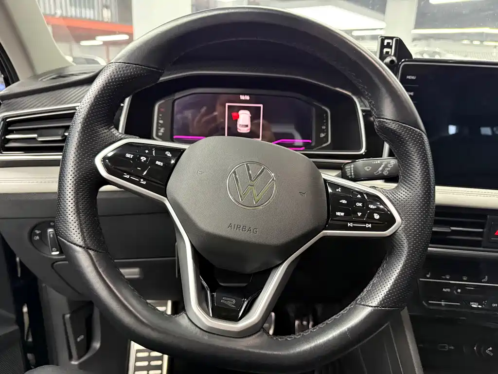 Volkswagen Tiguan L 2021