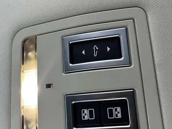 Jaguar XEL 2019