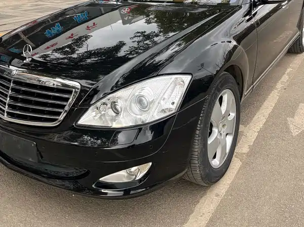 Mercedes-Benz S-Class 2008
