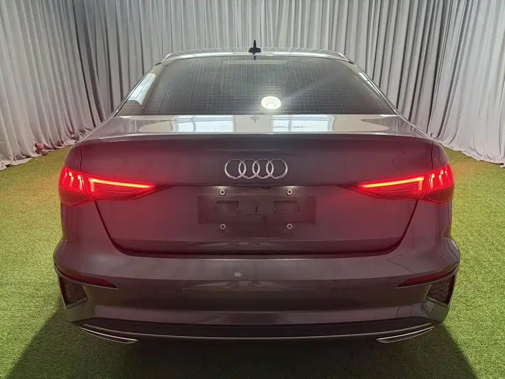 Audi A3 2023 — фото 4
