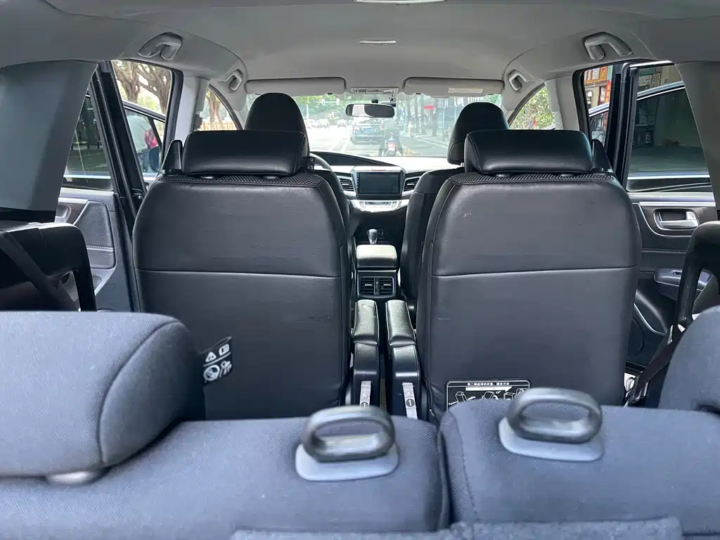 Honda Jade 2014 — фото 10